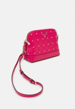 MICHAEL Michael Kors Damen JET SET CHARM DOME - Umhängetasche - Rubin Red 12 MICHAEL Michael Kors Damen JET SET CHARM DOME - Umhängetasche - Rubin Red -MICHAEL Michael Kors Verkaufsgeschäft 06657b16c49944e8b119850731afe633