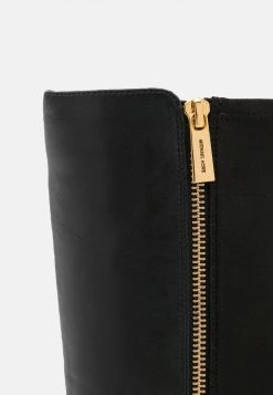 MICHAEL Michael Kors Damen FARRAH BOOT - Stiefel - Black 15 MICHAEL Michael Kors Damen FARRAH BOOT - Stiefel - Black -MICHAEL Michael Kors Verkaufsgeschäft 0e5b0ca8bbd24f719b203f6865affc86