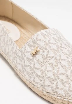MICHAEL Michael Kors Damen KENDRICK SLIP ON - Espadrille - Vanilla 11 MICHAEL Michael Kors Damen KENDRICK SLIP ON - Espadrille - Vanilla -MICHAEL Michael Kors Verkaufsgeschäft 11e6ef45729448caaffb54f45e282328