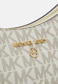 MICHAEL Michael Kors Damen JET SET CHARM CHAIN POUCHETTE - Handtasche - Vanilla 9 MICHAEL Michael Kors Damen JET SET CHARM CHAIN POUCHETTE - Handtasche - Vanilla -MICHAEL Michael Kors Verkaufsgeschäft 167f2b8fe3b748f9a58c6706cc9799f1
