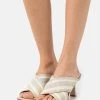 MICHAEL Michael Kors Damen GIDEON MULE - Pantolette Hoch - Light Sand/multicolor 2 MICHAEL Michael Kors Damen GIDEON MULE - Pantolette Hoch - Light Sand/multicolor -MICHAEL Michael Kors Verkaufsgeschäft 1c1b23780af949f2aa860916dade46f3