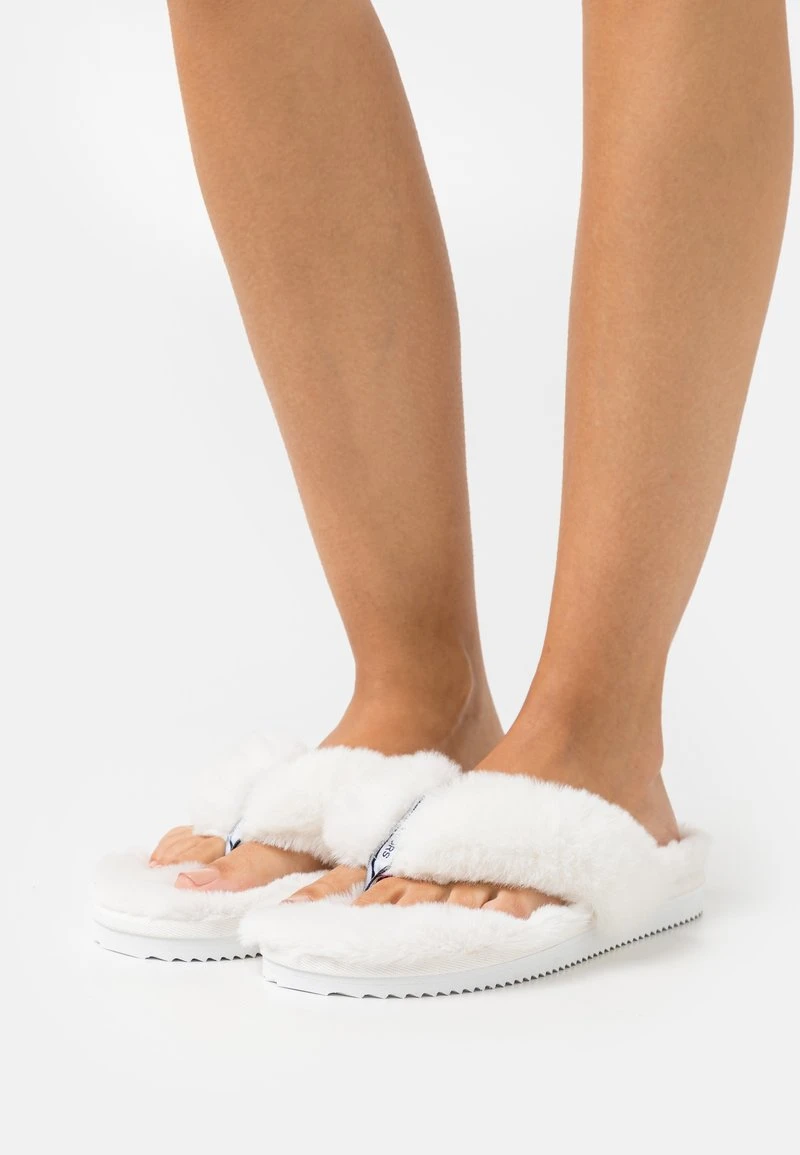 MICHAEL Michael Kors Damen LALA THONG - Zehentrenner - Optic White 3 MICHAEL Michael Kors Damen LALA THONG - Zehentrenner - Optic White