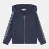 MICHAEL Michael Kors Kinder Sweatjacke - Blue 2 MICHAEL Michael Kors Kinder Sweatjacke - Blue -MICHAEL Michael Kors Verkaufsgeschäft 2d1a58dbe8a042818c9b7061ac14721e