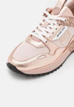 MICHAEL Michael Kors Damen THEO TRAINER - Sneaker Low - Soft Pink 15 MICHAEL Michael Kors Damen THEO TRAINER - Sneaker Low - Soft Pink -MICHAEL Michael Kors Verkaufsgeschäft 35d00452f8154b498f88040a8a99f8c0