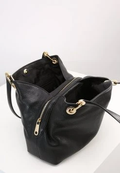 MICHAEL Michael Kors Damen RAVEN - Handtasche - Black 13 MICHAEL Michael Kors Damen RAVEN - Handtasche - Black -MICHAEL Michael Kors Verkaufsgeschäft 4763f3229d384f7d94ff196d46af681f