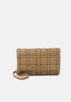 MICHAEL Michael Kors Damen IVY XBODY - Umhängetasche - Camel 12 MICHAEL Michael Kors Damen IVY XBODY - Umhängetasche - Camel -MICHAEL Michael Kors Verkaufsgeschäft 492beb3330154f19b89f2ee0d0b294c3