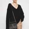 MICHAEL Michael Kors Damen GREENWICH XBODY - Umhängetasche - Black -MICHAEL Michael Kors Verkaufsgeschäft 56f390ac734b4420b724aafc52344eb3