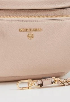 MICHAEL Michael Kors Damen SLATER SLING PACK - Umhängetasche - Soft Pink 11 MICHAEL Michael Kors Damen SLATER SLING PACK - Umhängetasche - Soft Pink -MICHAEL Michael Kors Verkaufsgeschäft 59f6db95953c4d73bb1f519fb19fd5c5