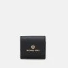 MICHAEL Michael Kors Damen TRAVEL ACCESSORIES CLIPCASE FOR AIRPODS - Schlüsseletui - Black -MICHAEL Michael Kors Verkaufsgeschäft 609220614d08427b99c60bbe0a11e569