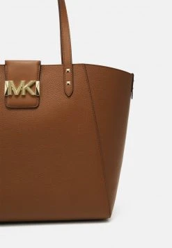 MICHAEL Michael Kors Damen KARLIE TOTE - Shopping Bag - Luggage 13 MICHAEL Michael Kors Damen KARLIE TOTE - Shopping Bag - Luggage -MICHAEL Michael Kors Verkaufsgeschäft 60ee9135fef84d2bb210a9d17c69948d