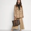 MICHAEL Michael Kors Damen BECK TOTE - Handtasche - Brown -MICHAEL Michael Kors Verkaufsgeschäft 65f0fd2b885f4b08a8994c4e140cf4d5