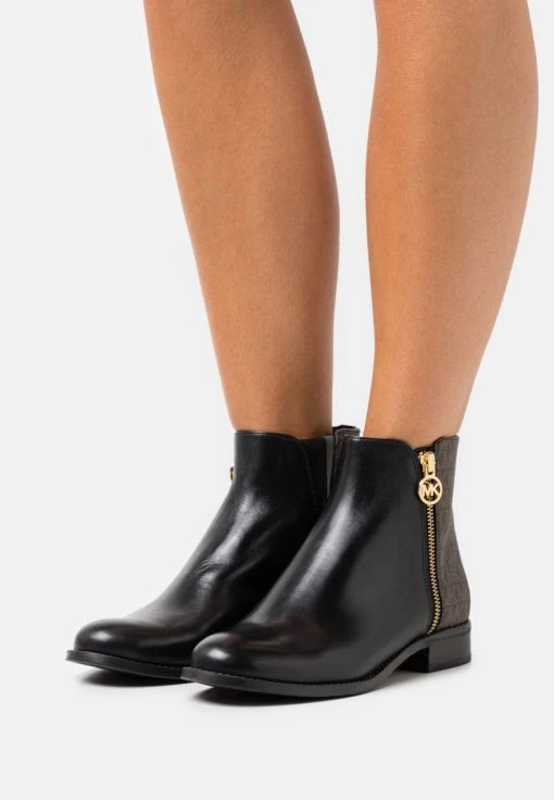 MICHAEL Michael Kors Damen LAINEY FLAT BOOTIE - Stiefelette - Black/brown -MICHAEL Michael Kors Verkaufsgeschäft 6a9c698eb7a040afad99d17a9983aaa4