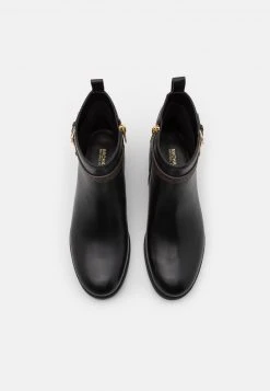 MICHAEL Michael Kors Damen FANNING FLAT BOOTIE - Stiefelette - Black 13 MICHAEL Michael Kors Damen FANNING FLAT BOOTIE - Stiefelette - Black -MICHAEL Michael Kors Verkaufsgeschäft 6d6f4a4e2e6c4e5d897c3f5564985e76