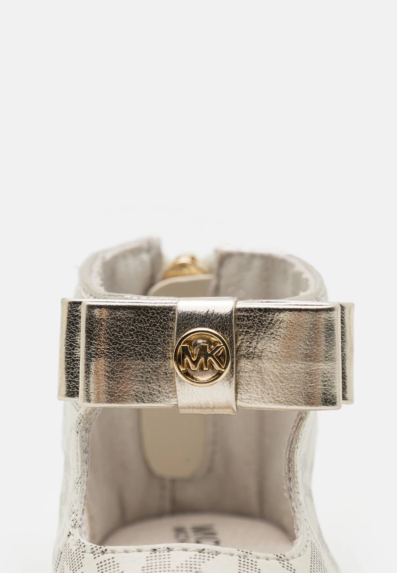 MICHAEL Michael Kors Kinder BABY TILLY - Riemensandalette - Vanilla 8 MICHAEL Michael Kors Kinder BABY TILLY - Riemensandalette - Vanilla – Bild 6