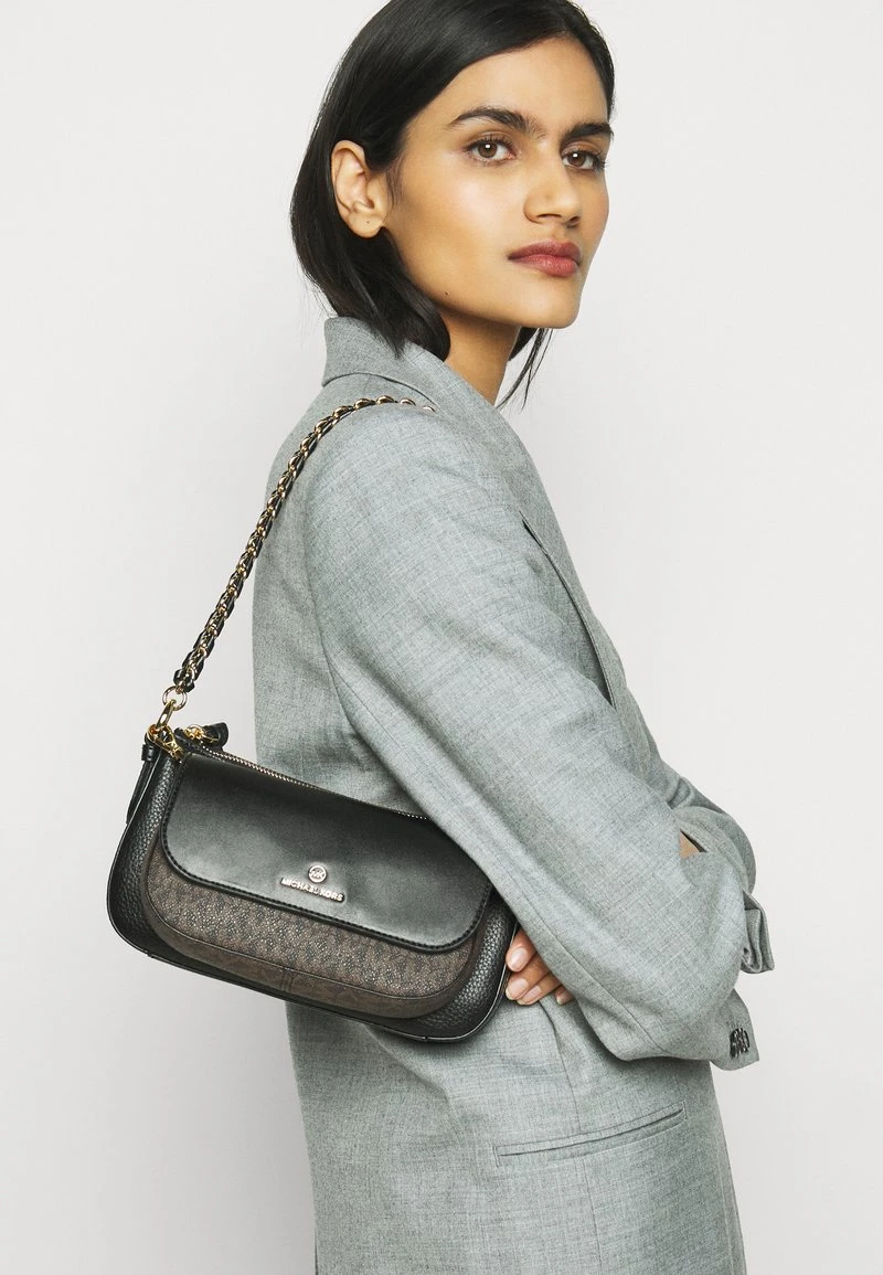 MICHAEL Michael Kors Damen JET CHARMMD POUCH XBODY SET - Handtasche - Brown/black 4 MICHAEL Michael Kors Damen JET CHARMMD POUCH XBODY SET - Handtasche - Brown/black – Bild 2