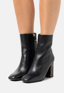 MICHAEL Michael Kors Damen MARCELLA FLEX BOOTIE - Stiefelette - Black