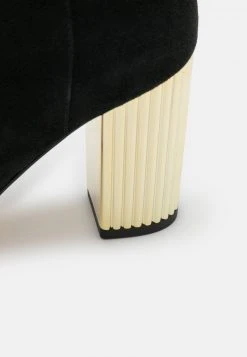 MICHAEL Michael Kors Damen PORTER BOOTIE - Stiefelette - Black 15 MICHAEL Michael Kors Damen PORTER BOOTIE - Stiefelette - Black -MICHAEL Michael Kors Verkaufsgeschäft 7b2e38f6a6554bffa11d2fdb7277a15f