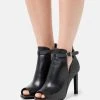 MICHAEL Michael Kors Damen LAWSON OPEN TOE - High Heel Stiefelette - Black -MICHAEL Michael Kors Verkaufsgeschäft 7c95eaa72a884070b3c75a8b9f0706cf