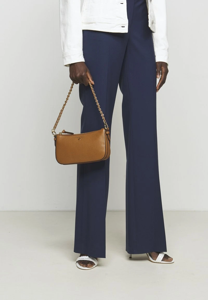 MICHAEL Michael Kors Damen JET CHARMMD POUCH XBODY SET - Handtasche - Brown/acorn 4 MICHAEL Michael Kors Damen JET CHARMMD POUCH XBODY SET - Handtasche - Brown/acorn – Bild 2