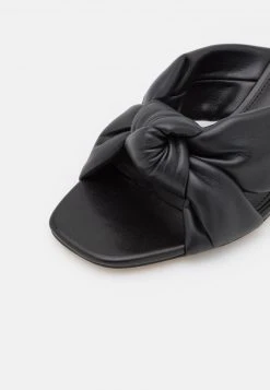 MICHAEL Michael Kors Damen JOSIE MULE - Pantolette Hoch - Black -MICHAEL Michael Kors Verkaufsgeschäft 9400d02d4a774bc58f97ab6d3589cdf8