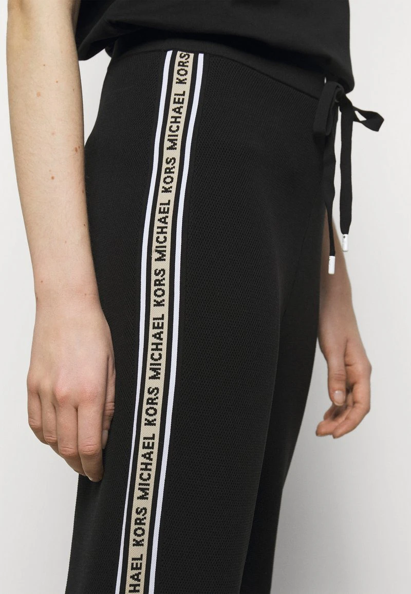 MICHAEL Michael Kors Damen LOGO TAPE JOGGER - Jogginghose - Black 9 MICHAEL Michael Kors Damen LOGO TAPE JOGGER - Jogginghose - Black – Bild 7