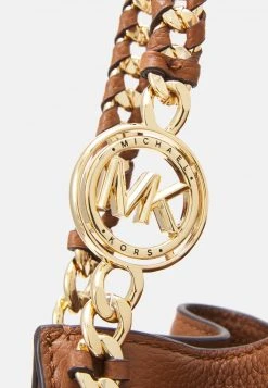 MICHAEL Michael Kors Damen MINA CHAIN TOTE - Handtasche - Brown 12 MICHAEL Michael Kors Damen MINA CHAIN TOTE - Handtasche - Brown -MICHAEL Michael Kors Verkaufsgeschäft a9cf03187e74429b86396cee8b6612ad