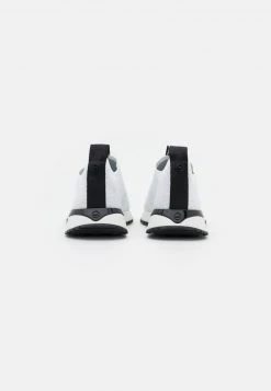 MICHAEL Michael Kors Damen BODIE SLIP ON - Sneaker Low - Opticwhite 12 MICHAEL Michael Kors Damen BODIE SLIP ON - Sneaker Low - Opticwhite -MICHAEL Michael Kors Verkaufsgeschäft b641ea435ced46718de446f6656da35a