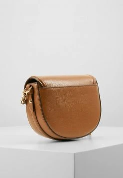 MICHAEL Michael Kors Damen JET SET DOME - Umhängetasche - Tan 11 MICHAEL Michael Kors Damen JET SET DOME - Umhängetasche - Tan -MICHAEL Michael Kors Verkaufsgeschäft bb7a02c4c5814854bd4a19c621b1d47c