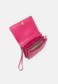 MICHAEL Michael Kors Damen JET SET CHARM ACCORDIAN FLAP XBODY - Umhängetasche - Rubin Red 8 MICHAEL Michael Kors Damen JET SET CHARM ACCORDIAN FLAP XBODY - Umhängetasche - Rubin Red -MICHAEL Michael Kors Verkaufsgeschäft c5bf50b92ab043b98beaad5b8cb8a583