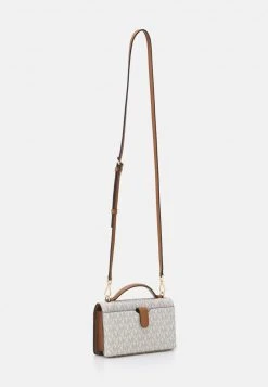 MICHAEL Michael Kors Damen JET SET CHARM PHONE XBODY - Handtasche - Vanilla/acrn 9 MICHAEL Michael Kors Damen JET SET CHARM PHONE XBODY - Handtasche - Vanilla/acrn -MICHAEL Michael Kors Verkaufsgeschäft ca440a9e5d8649b0b846c49fecc506fd