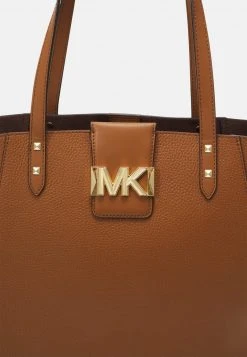 MICHAEL Michael Kors Damen KARLIE TOTE - Shopping Bag - Luggage 11 MICHAEL Michael Kors Damen KARLIE TOTE - Shopping Bag - Luggage -MICHAEL Michael Kors Verkaufsgeschäft d6346218c0444804853b1b1ea2379cf5