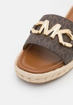 MICHAEL Michael Kors Damen IZZY SLIDE - Pantolette Flach - Brown/multicolor -MICHAEL Michael Kors Verkaufsgeschäft e81e99278c904293b8bc9f66b7bf8ab3