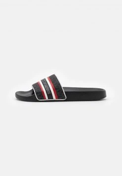 MICHAEL Michael Kors Damen GIMORE SLIDE - Pantolette Flach - Black/crimson -MICHAEL Michael Kors Verkaufsgeschäft eae8e9f298d54b59a6948fcd4239434e