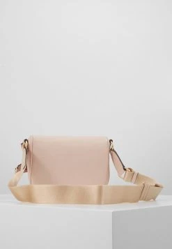 MICHAEL Michael Kors Damen SLATER SLING PACK - Umhängetasche - Soft Pink 9 MICHAEL Michael Kors Damen SLATER SLING PACK - Umhängetasche - Soft Pink -MICHAEL Michael Kors Verkaufsgeschäft f494e0ea355b43799b22d207ea2e3391