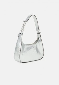 MICHAEL Michael Kors Damen PIPER SM POUCHETTE - Handtasche - Silver-coloured 7 MICHAEL Michael Kors Damen PIPER SM POUCHETTE - Handtasche - Silver-coloured -MICHAEL Michael Kors Verkaufsgeschäft f556dc8c76ca421aadb0437d3dfefa84