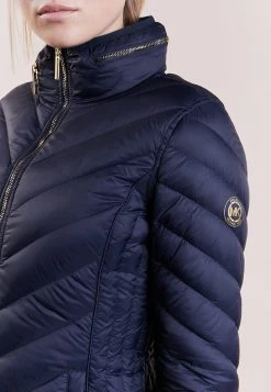 MICHAEL Michael Kors Damen SHORT PACKABLE PUFFER - Daunenjacke - Dark Navy -MICHAEL Michael Kors Verkaufsgeschäft fb225ebda0124698bdabea0636d6eb92
