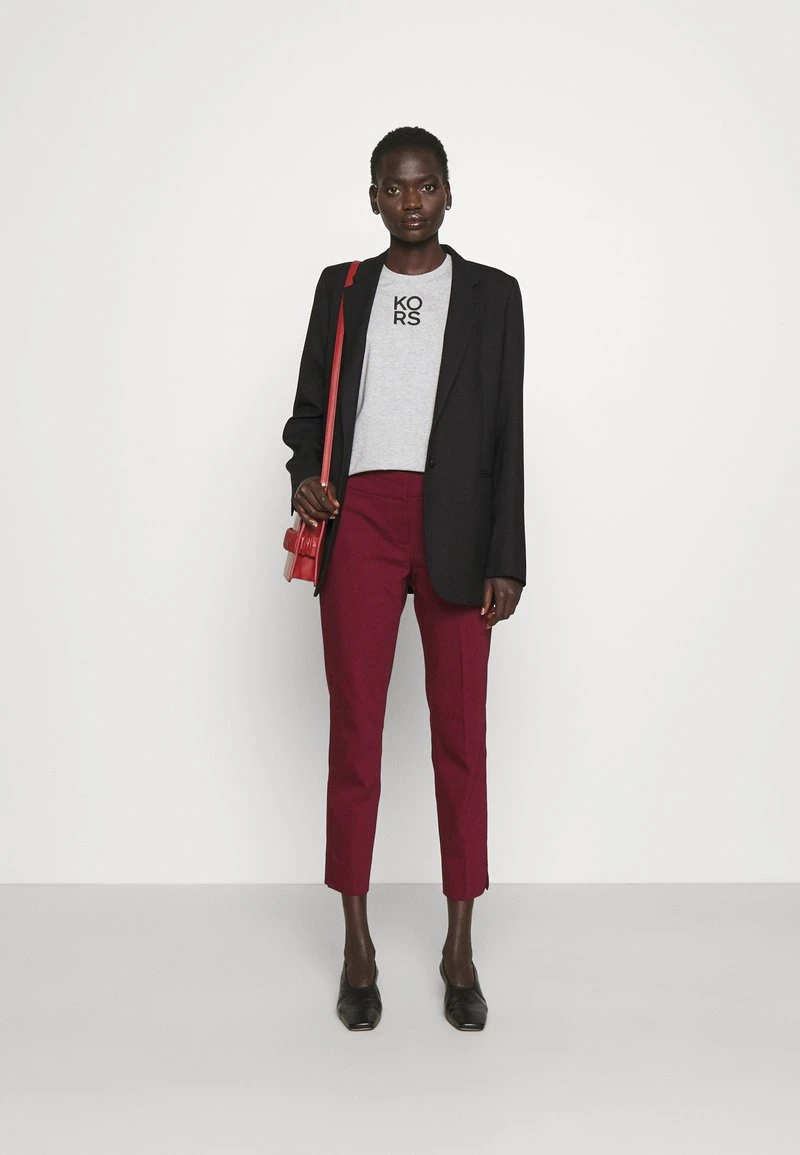 MICHAEL Michael Kors Damen CROP PANT WITH SLIT - Stoffhose - Dark Ruby 4 MICHAEL Michael Kors Damen CROP PANT WITH SLIT - Stoffhose - Dark Ruby – Bild 2