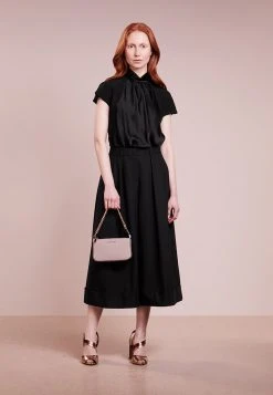 MICHAEL Michael Kors Damen JET SET MEDIUM CHAIN POUCHETTE - Handtasche - Soft Pink -MICHAEL Michael Kors Verkaufsgeschäft fdabfbf0abda45adb036eab08c22627b