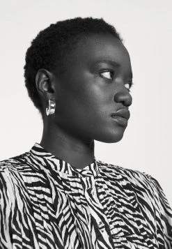 MICHAEL Michael Kors Damen LAWN ZEBRA MINI - Blusenkleid - White/black -MICHAEL Michael Kors Verkaufsgeschäft feef0a6f8e4c4c1797beb4b7b331e14b