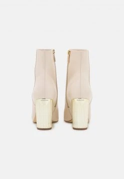 MICHAEL Michael Kors Damen PORTER BOOTIE - Stiefelette - Light Cream 12 MICHAEL Michael Kors Damen PORTER BOOTIE - Stiefelette - Light Cream -MICHAEL Michael Kors Verkaufsgeschäft fefd4e944f5841f790705c0cc6a16f05
